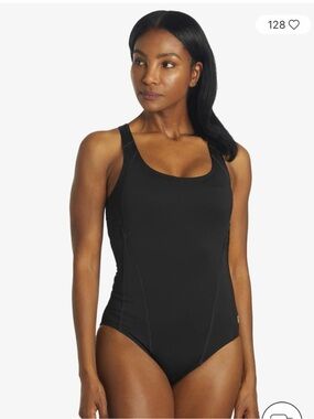 TYR Performance NWT Women's Black Scoop Neck One-Piece Swimsuit Size 16